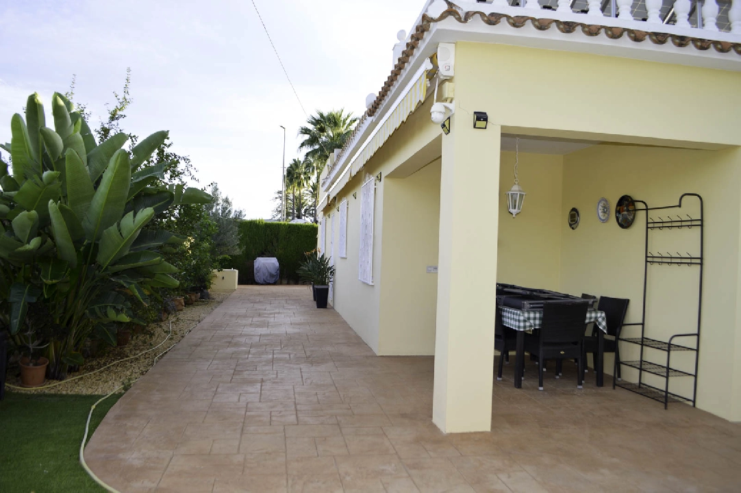 villa in Denia for sale, built area 121 m², air-condition, plot area 623 m², 4 bedroom, 2 bathroom, swimming-pool, ref.: CO-C25935-5