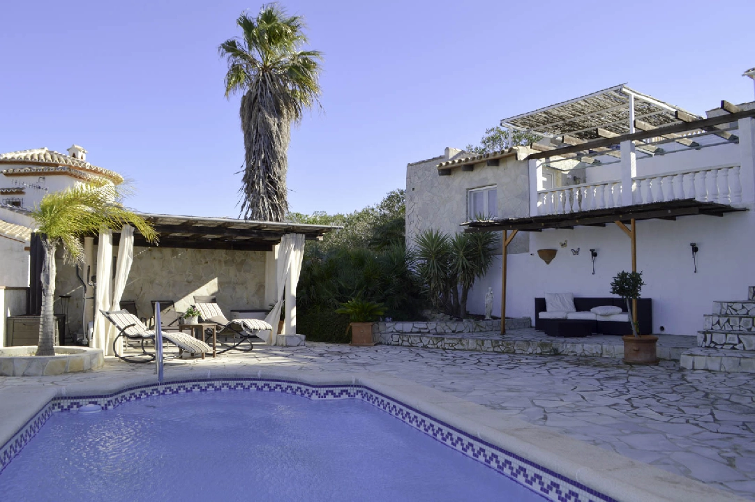 villa in Pedreguer for sale, built area 104 m², air-condition, plot area 727 m², 4 bedroom, 2 bathroom, swimming-pool, ref.: CO-C25940-33