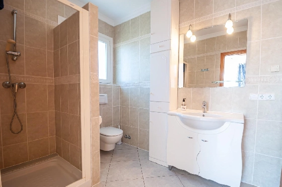 Villa in Calpe(Costeres) zu verkaufen, Wohnfläche 115 m², Klimaanlage, Grundstück 785 m², 3 Schlafzimmer, 2 Badezimmer, Pool, ref.: COB-3486-10535-10
