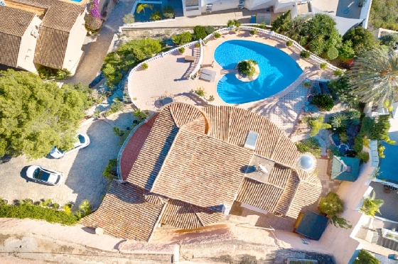 Villa in Moraira zu verkaufen, Wohnfläche 300 m², Baujahr 1984, Klimaanlage, Grundstück 1615 m², 3 Schlafzimmer, 2 Badezimmer, Pool, ref.: AM-12279DA-19