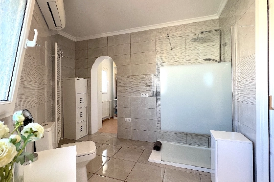 Villa in Els Poblets(Ptda. Revoltes) zu verkaufen, Wohnfläche 234 m², Baujahr 2004, Zustand gepflegt, + Zentralheizung, Klimaanlage, Grundstück 614 m², 4 Schlafzimmer, 3 Badezimmer, Pool, ref.: AS-1425-28