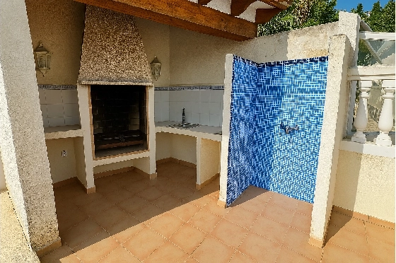 Villa in La Sella(La Sella) zu verkaufen, Wohnfläche 379 m², Zustand gepflegt, + KLIMA, Klimaanlage, Grundstück 1699 m², 4 Schlafzimmer, 4 Badezimmer, Pool, ref.: MG-0925-8