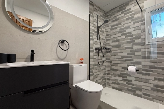Villa in Els Poblets zur Ferienvermietung, Wohnfläche 100 m², Baujahr 1983, Zustand gepflegt, + KLIMA, Klimaanlage, Grundstück 353 m², 3 Schlafzimmer, 1 Badezimmer, Pool, ref.: T-0325-10
