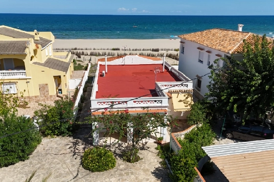 Villa in Denia zu verkaufen, Wohnfläche 220 m², Baujahr 1983, Klimaanlage, Grundstück 2233 m², 6 Schlafzimmer, 2 Badezimmer, Pool, ref.: O-V95814-42