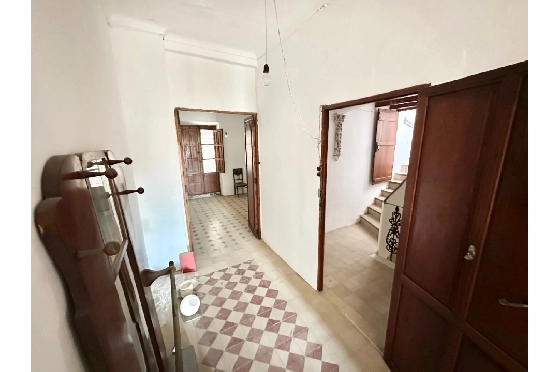 Stadthaus in Pego zu verkaufen, Wohnfläche 426 m², Baujahr 1900, Klimaanlage, Grundstück 172 m², 10 Schlafzimmer, 4 Badezimmer, Pool, ref.: O-V96014-24