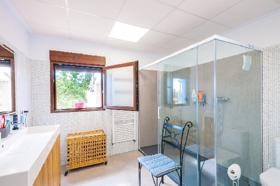 Finca in Benissa zu verkaufen, Wohnfläche 704 m², Baujahr 2004, Klimaanlage, Grundstück 3420 m², 9 Schlafzimmer, 8 Badezimmer, Pool, ref.: AM-12577DR-34