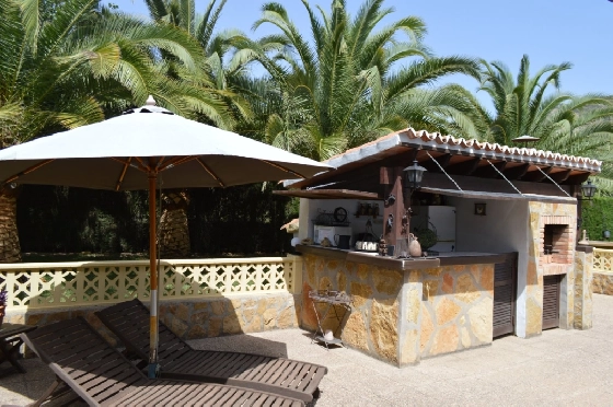 Villa in Alcalali zu verkaufen, Wohnfläche 228 m², Baujahr 1976, + Zentralheizung, Klimaanlage, Grundstück 2397 m², 4 Schlafzimmer, 3 Badezimmer, Pool, ref.: PV-141-02016P-17