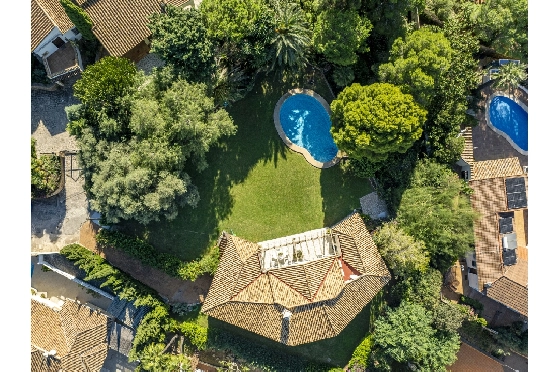 Villa in Denia zu verkaufen, Wohnfläche 267 m², Baujahr 1993, Zustand gepflegt, + Zentralheizung, Grundstück 1085 m², 4 Schlafzimmer, 3 Badezimmer, Pool, ref.: BC-7785-10