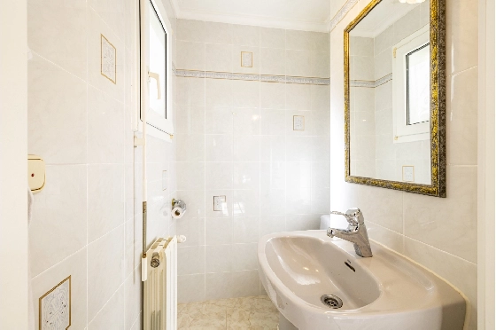 Villa in Denia zu verkaufen, Wohnfläche 267 m², Baujahr 1993, Zustand gepflegt, + Zentralheizung, Grundstück 1085 m², 4 Schlafzimmer, 3 Badezimmer, Pool, ref.: BC-7785-43