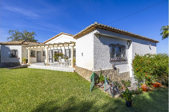 Villa in Denia zu verkaufen, Wohnfläche 267 m², Baujahr 1993, Zustand gepflegt, + Zentralheizung, Grundstück 1085 m², 4 Schlafzimmer, 3 Badezimmer, Pool, ref.: BC-7785-8
