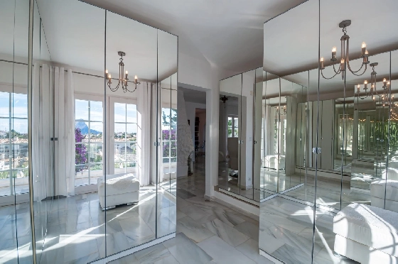 Villa in Calpe(Canuta) zu verkaufen, Wohnfläche 187 m², Klimaanlage, 4 Schlafzimmer, 3 Badezimmer, Pool, ref.: COB-3547-10535-18