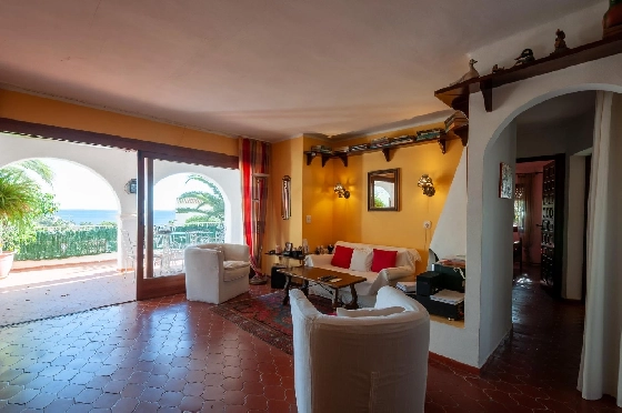 Villa in Calpe(Canuta) zu verkaufen, Wohnfläche 187 m², Klimaanlage, 4 Schlafzimmer, 3 Badezimmer, Pool, ref.: COB-3547-10535-37
