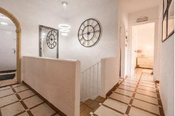 Villa in Javea zu verkaufen, Wohnfläche 246 m², Klimaanlage, Grundstück 1125 m², 4 Schlafzimmer, 4 Badezimmer, Pool, ref.: AVS-57244-17