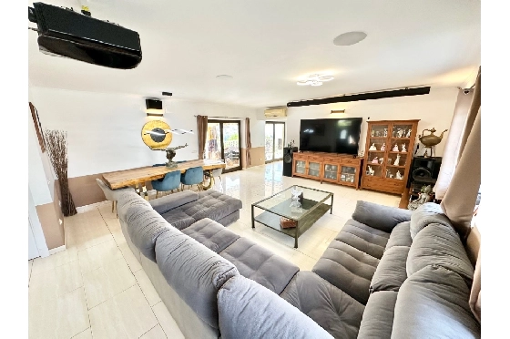 Villa in Pego zu verkaufen, Wohnfläche 320 m², Baujahr 2009, Klimaanlage, Grundstück 1166 m², 5 Schlafzimmer, 4 Badezimmer, Pool, ref.: O-V98014-10
