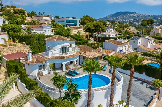 Villa in Moraira zu verkaufen, Wohnfläche 290 m², Baujahr 2003, + Ofen, Klimaanlage, Grundstück 847 m², 3 Schlafzimmer, 3 Badezimmer, Pool, ref.: AM-12692DR-5