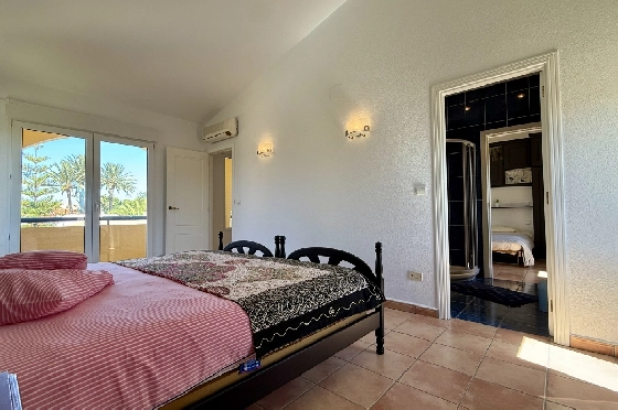 Villa in Els Poblets zu verkaufen, Wohnfläche 383 m², Baujahr 2002, Zustand gepflegt, + Fussbodenheizung, Klimaanlage, Grundstück 1821 m², 3 Schlafzimmer, 3 Badezimmer, Pool, ref.: RG-1126-21