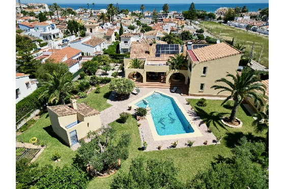 Villa in Els Poblets zu verkaufen, Wohnfläche 383 m², Baujahr 2002, Zustand gepflegt, + Fussbodenheizung, Klimaanlage, Grundstück 1821 m², 3 Schlafzimmer, 3 Badezimmer, Pool, ref.: RG-1126-28