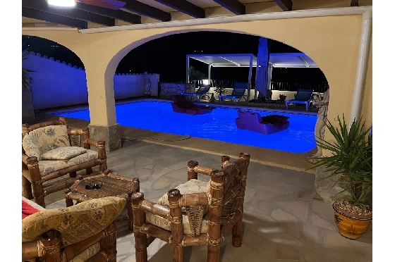 Villa in Pego - Monte Pego(Rafol) zu verkaufen, Wohnfläche 259 m², Baujahr 1990, + Zentralheizung, Klimaanlage, Grundstück 2400 m², 4 Schlafzimmer, 3 Badezimmer, Pool, ref.: JS-1026-25