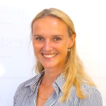 Julyette Steur, Immobilien Denia, Javea